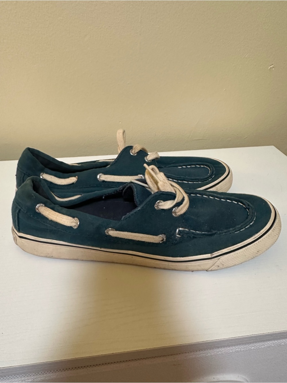 Women’s Teal Sperry Canvas Boat Shoes with Cream Laces